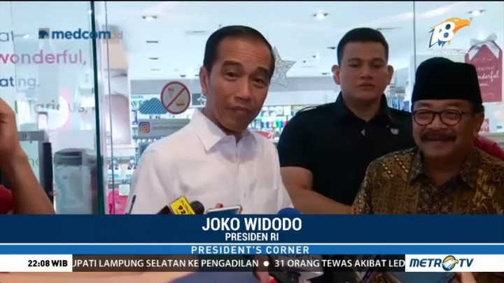 Pulang dari Papua Nugini, Jokowi Beli Oleh-oleh untuk Cucunya di Surabaya