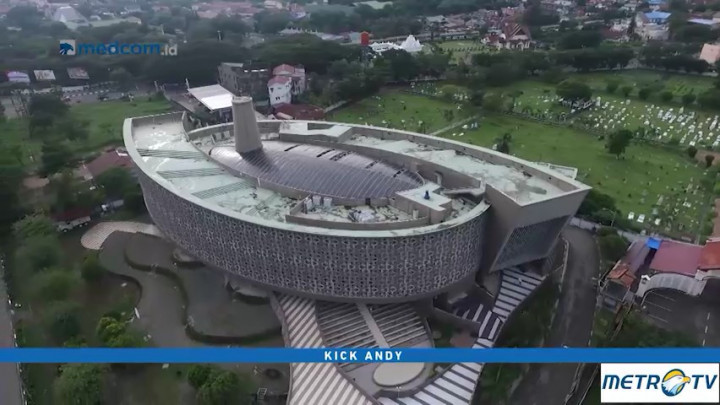 Kick Andy - Monumen Kehidupan (1)