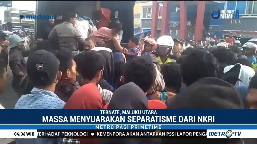 Polisi Bubarkan Paksa Aksi Unjuk Rasa di Ternate