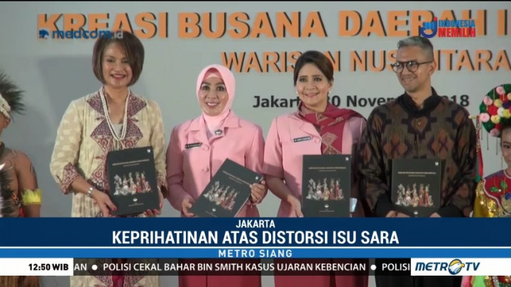 Peluncuran Buku Kreasi Busana Daerah Indonesia