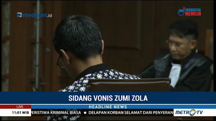 Zumi Zola Jalani Sidang Vonis Hari Ini