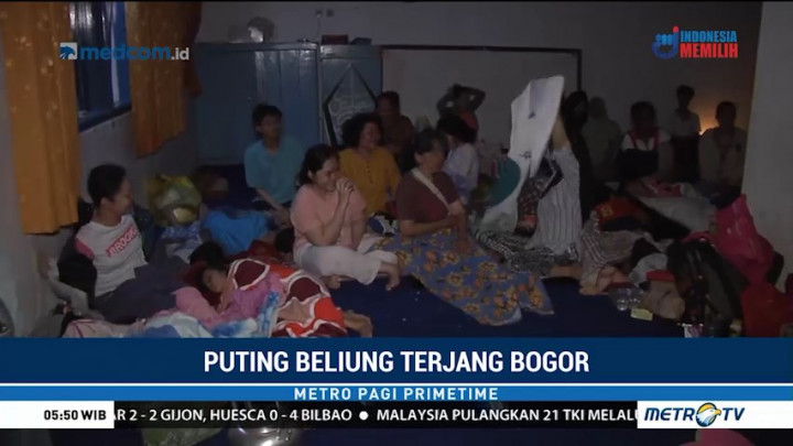 Rumah Rusak Diterjang Puting Beliung, Warga Bogor Mengungsi