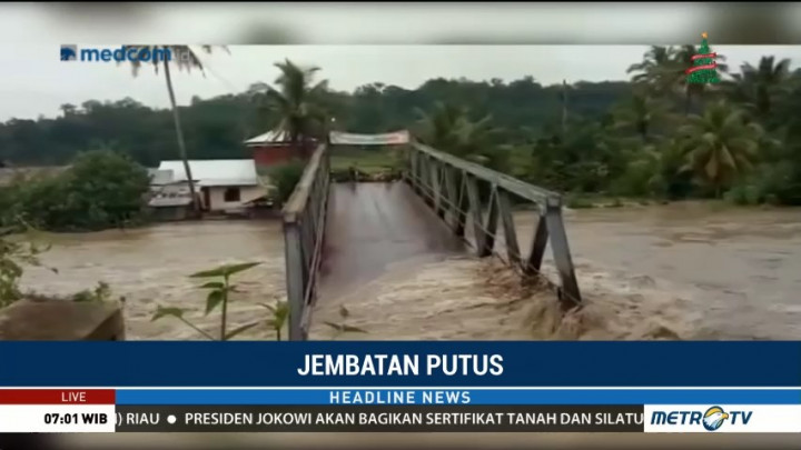 Jembatan Penghubung Antardesa di Tapanuli Utara Putus