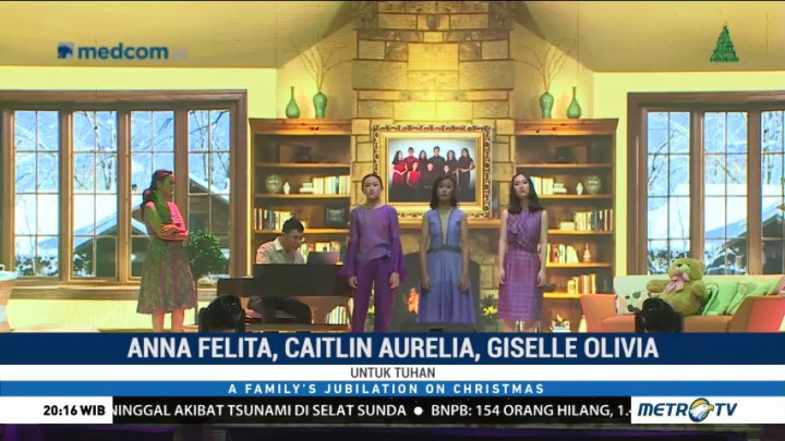 Konser Natal: A Family's Jubilation on Christmas (2)