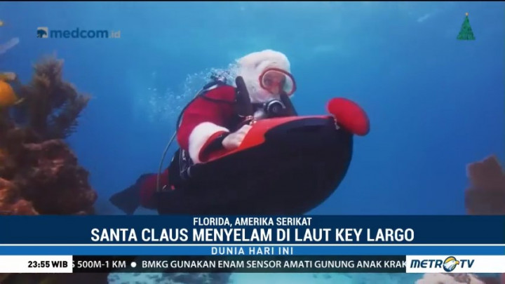 Unik, Santa Claus Menyelam di Laut Key Largo AS