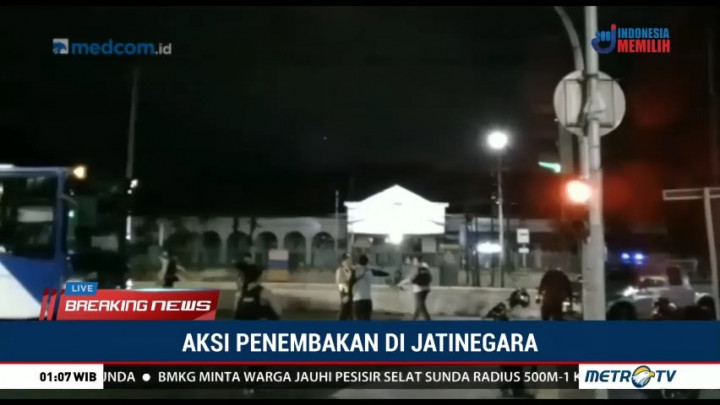 Polisi Berjaga di Lokasi Penembakan TNI di Jatinegara