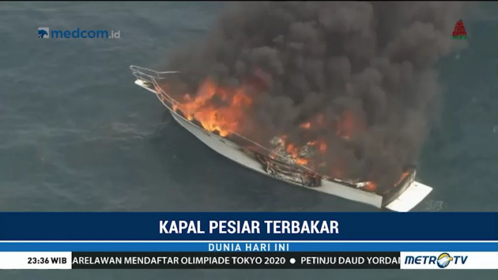 Kapal Pesiar Terbakar di Tengah Laut Australia