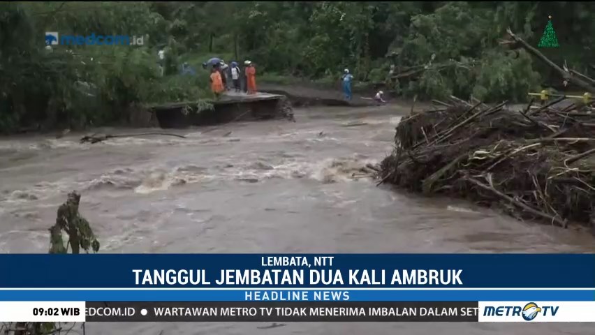 Jembatan di Lembata Kembali Ambruk Akibat Banjir