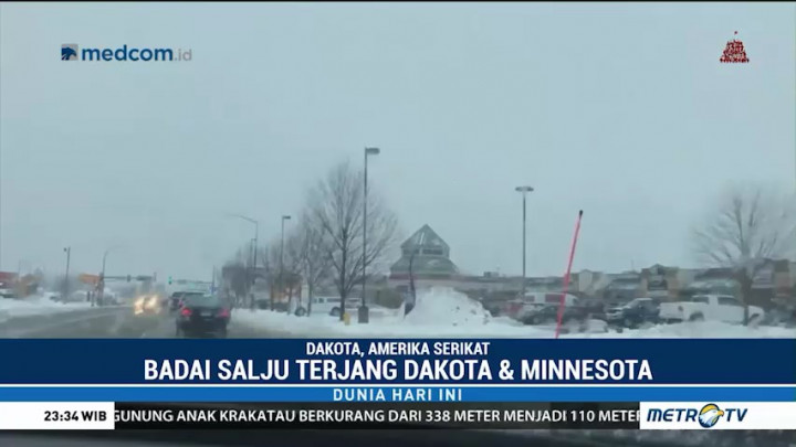 Badai Salju Terjang AS