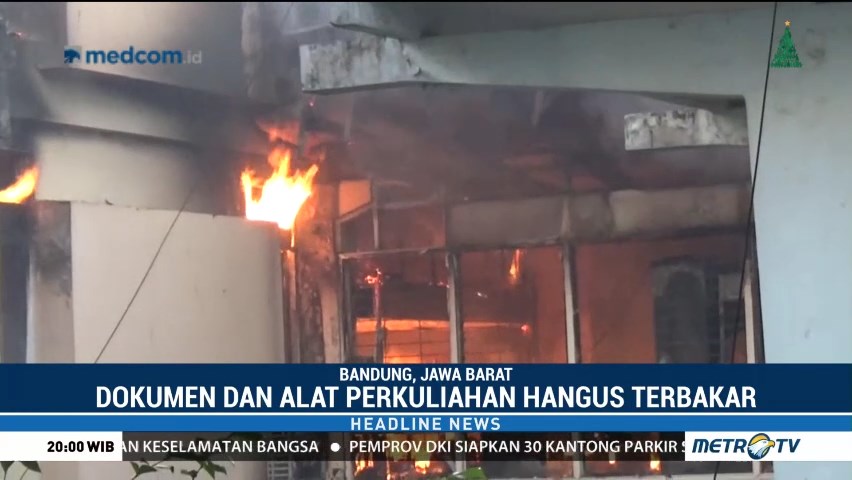 Gedung Studi Pembangunan di Kampus ITB Terbakar