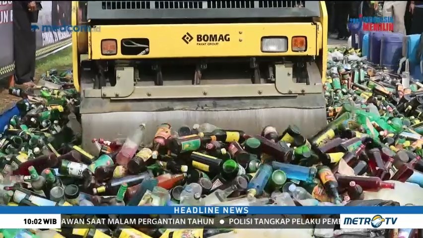 Polres Cimahi Musnahkan Ribuan Botol Miras