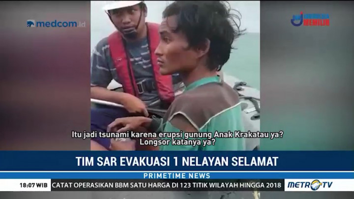Tim SAR Evakuasi 1 Nelayan Korban Selamat Tsunami Selat Sunda