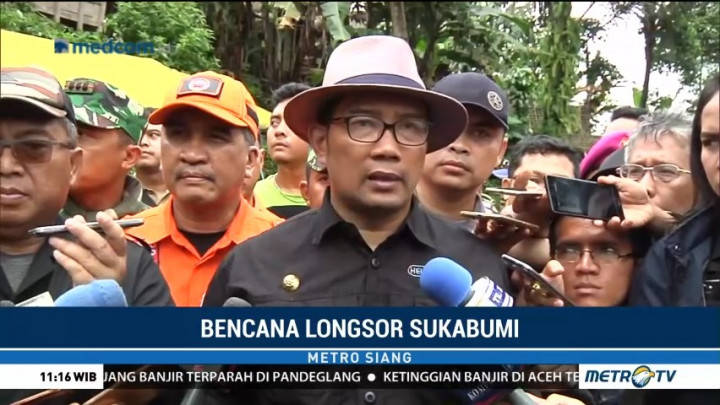  Ridwan Kamil Tinjau Lokasi Bencana Longsor di Cisolok
