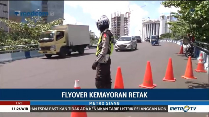 <i>Flyover</i> Kemayoran Retak, Pengendara Diimbau Kurangi Kecepatan