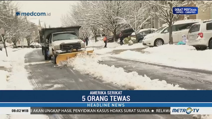 Badai Salju di Amerika Serikat, Lima Orang Tewas