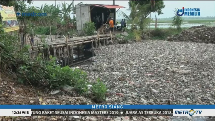 Sampah di Kali Pisang Batu Kembali Menumpuk