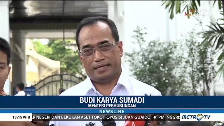 Menhub akan Pelajari Regulasi Tol Motor