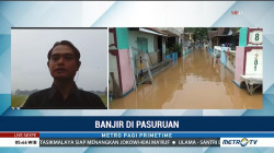 Banjir Surut, Warga Pasuruan Mulai Bersihkan Rumah