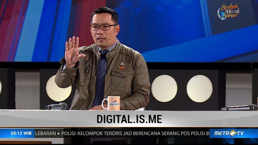 Ridwan Kamil Gunakan Media Sosial Dengan Bahasa Humoris