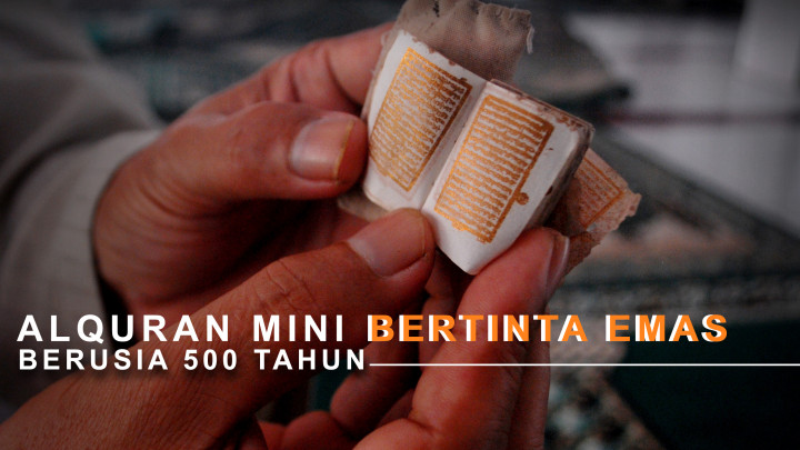 Alquran Mini Bertinta Emas Ini Berusia 500 Tahun