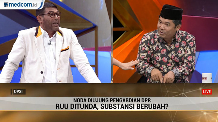 Kepercayaan Masyarakat Kepada DPR Turun