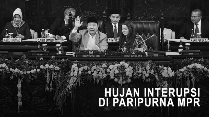 Hujan Interupsi di Rapat Paripurna MPR