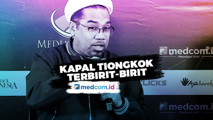 Ngabalin Sebut Kapal Tiongkok 'Terbirit-Birit' Tahu Jokowi ke Natuna