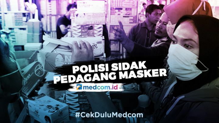 Polisi Sidak Pedagang Masker di Pasar Pramuka