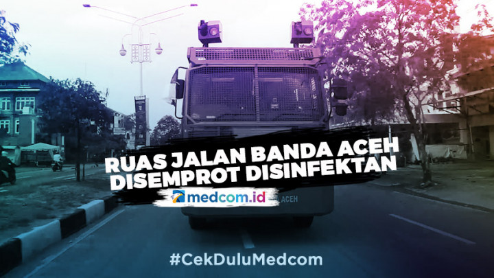 Ruas Jalan Banda Aceh Disemprot Disinfektan