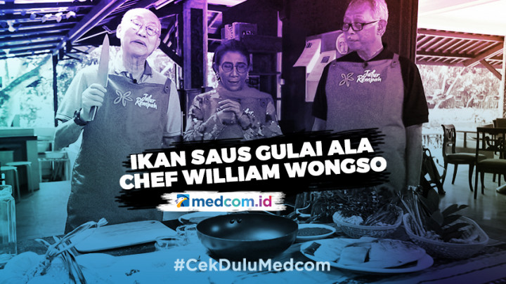 Susi Pudjiastuti Bersama Chef William Wongso Memasak Ikan Saus Gulai