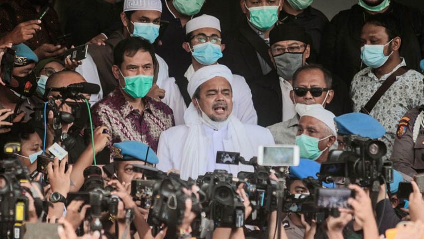 Penuhi Panggilan Polda Metro Jaya, Bagaimana Nasib Rizieq? - Highlight Primetime News Metro TV