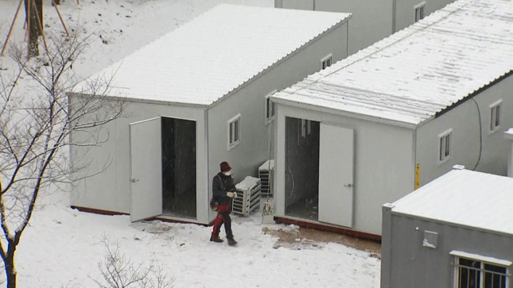 Rumah Sakit Kewalahan, Korsel Ubah Kontainer Jadi Kamar Darurat Pasien COVID-19