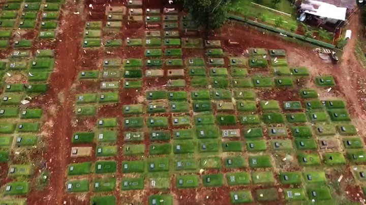 TPU Pondok Ranggon Layani Pemakaman Jenazah COVID-19 secara Tumpang