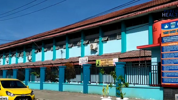 Polemik Siswi Nonmuslim Diminta Berhijab