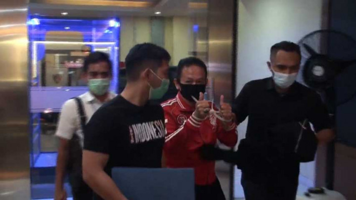 Tersangka Rasisme Ambroncius Nababan Resmi Ditahan