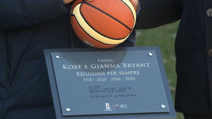 Mengenang Satu Tahun Kepergian, Nama Kobe Bryant Jadi Nama Alun-alun Kota di Italia