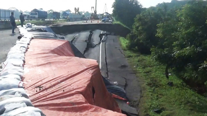 Hari Ini, Penanaman Tiang Pancang di Tol Cipali yang Ambles Ditargetkan Capai 50%