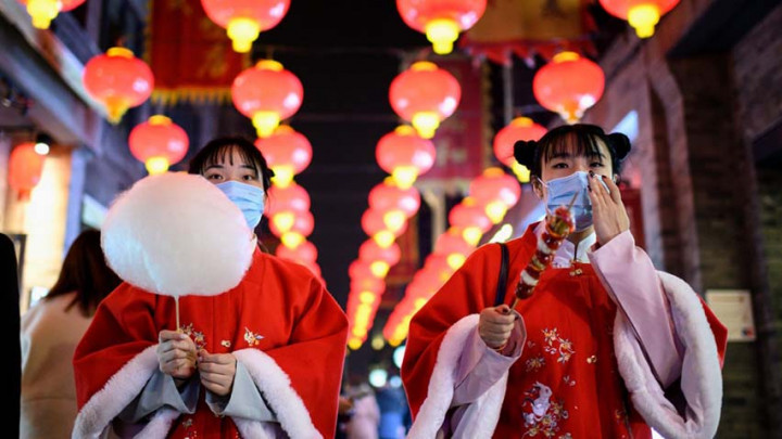 Suasana Perayaan Imlek di Tiongkok