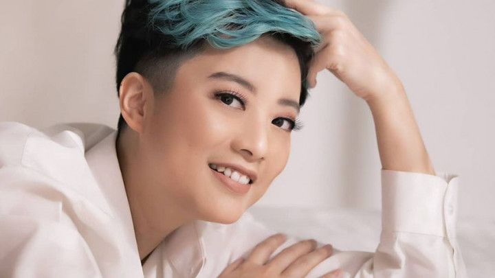 Ubah Penampilan, Leony Eks Trio Kwek Kwek Kini Berambut Bondol