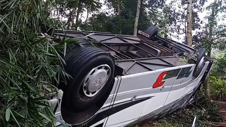 Bus yang Masuk ke Jurang di Sumedang Disebut Tak Memiliki Izin