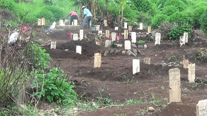 Ridwan Kamil Larang Jenazah COVID-19 Dipindahkan Meski Hasil Tes Negatif