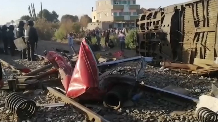 Tragis! 2 Kereta Api Tabrakan di Mesir, 32 Orang Meninggal