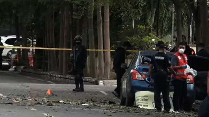 Situasi Olah TKP Ledakan Bom di Gereja Katedral Makassar
