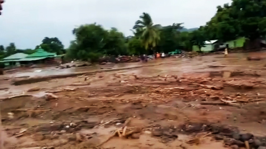 60 Orang Tewas Akibat Banjir Bandang di Flores Timur