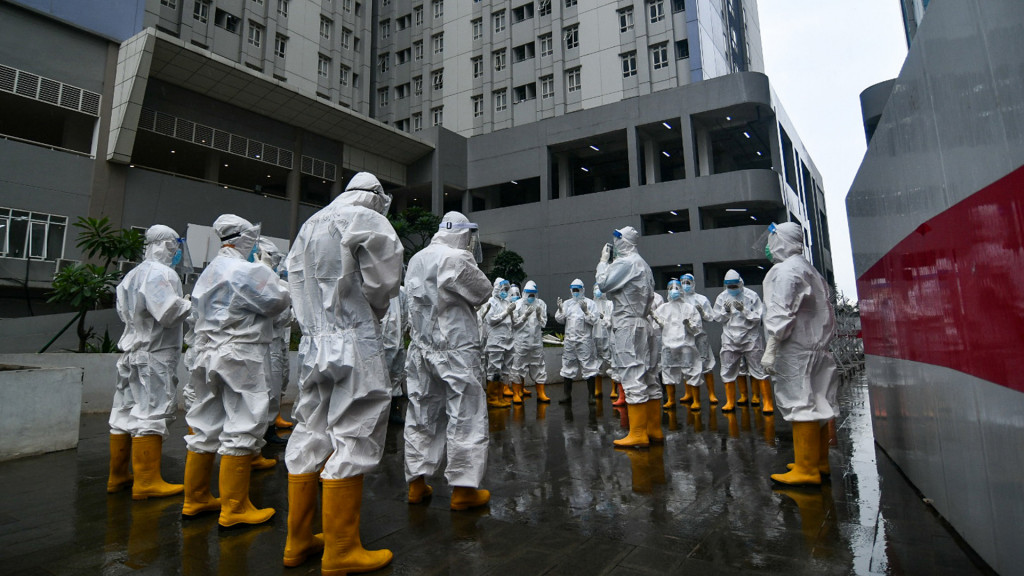 Nekat Mudik, 'Tsunami' COVID-19 di India Bisa Terjadi di Indonesia