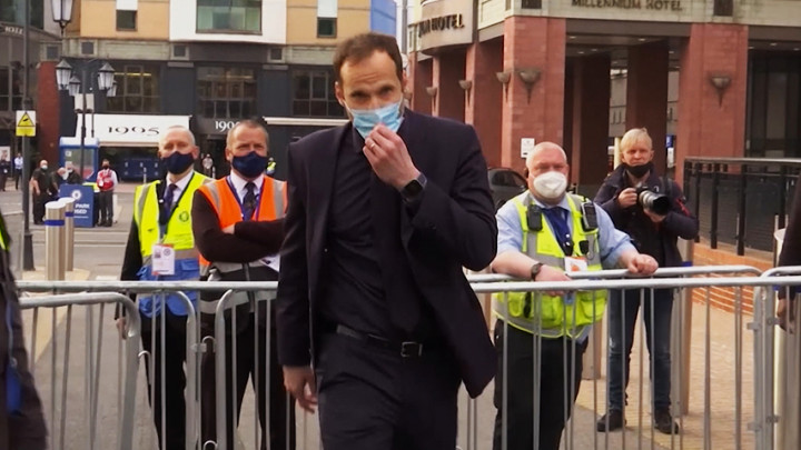 Suporter Chelsea yang Berunjuk Rasa Tentang ESL, Petr Cech Turun Tangan