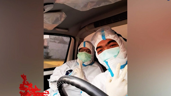 Kisah Sri Mulyati Perawat Ambulans Khusus Pasien COVID-19