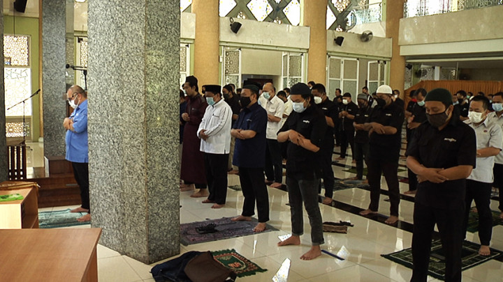 Media Group Gelar Salat Gaib Bagi Awak KRI Nanggala-402
