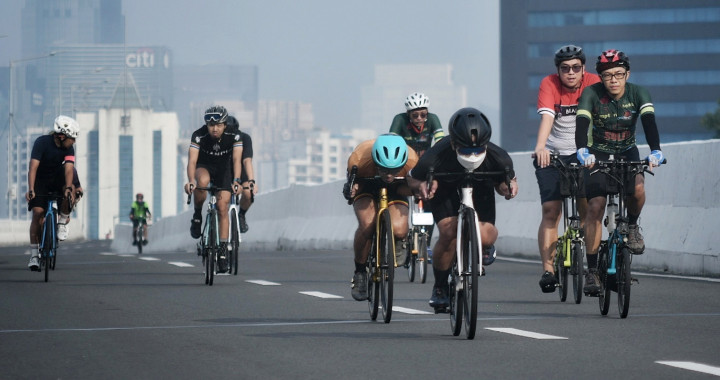 Uji Coba Jalur Road Bike Sudirman-Thamrin