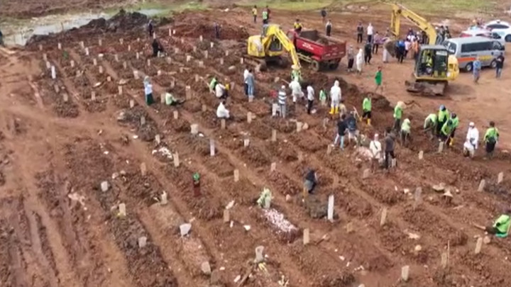 Kasus COVID-19 Terus Meningkat, Ini Upaya Pemerintah Tekan Angka Kematian